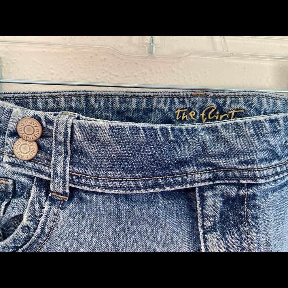 The Flirt Jeans trousers offset double button front. 16 Short  ON